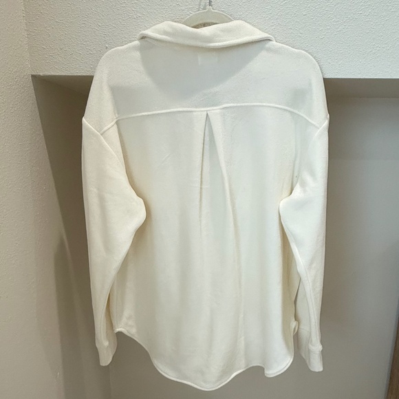 NWT BKE (Buckle) Fleece Boyfriend Shacket Off White (Size M) - Picture 7 of 7